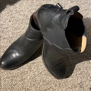FRYE Black Booties 7.5M. Excellent used condition